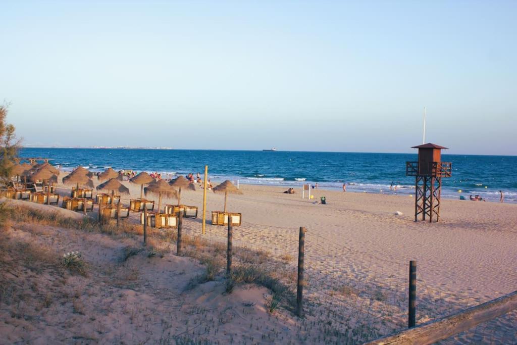 Muy Cerca De La Playa. Primera Linea. Apartman Rota Kültér fotó