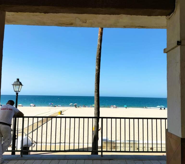 Muy Cerca De La Playa. Primera Linea. Apartman Rota Kültér fotó