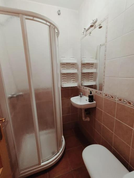 Muy Cerca De La Playa. Primera Linea. Apartman Rota Kültér fotó